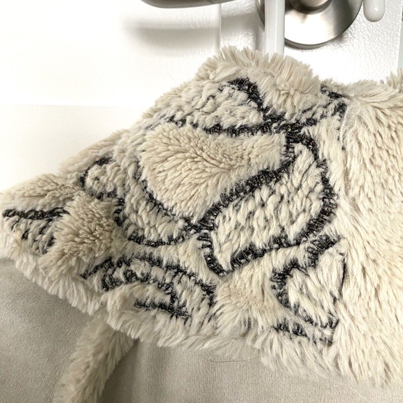 Elisa Cavaletti Daniela Dallavalle teddy jacket sz S beige Made in Italy - Picture 12 of 14